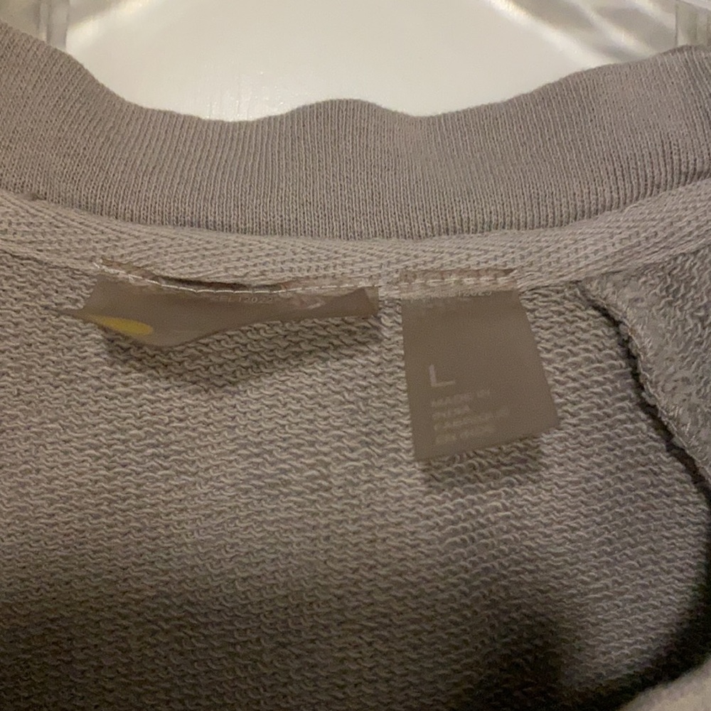 Zella Sweatshirt - Picture 3 of 3